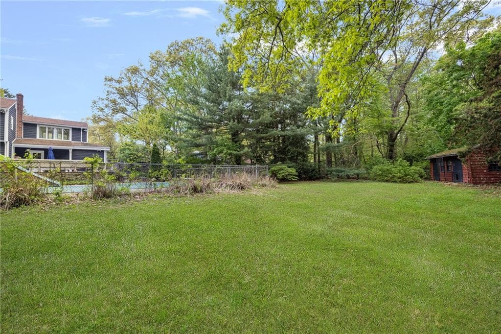 1 Gladridge Drive photo 36