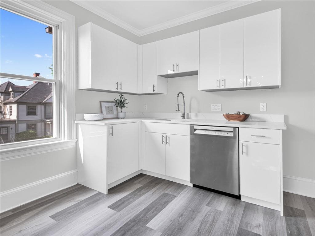 Condominium at 166 Waterman Street UNIT 2, Providence, photo 8 of 29
