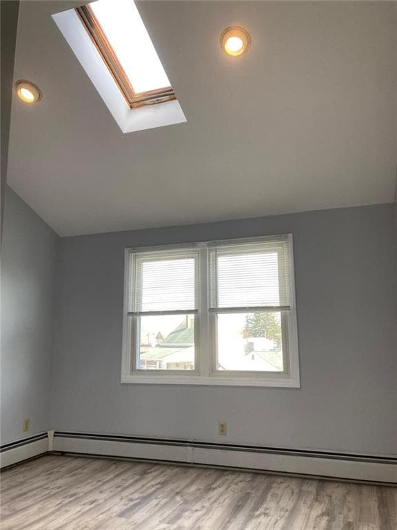 715 Cottage Street photo 20