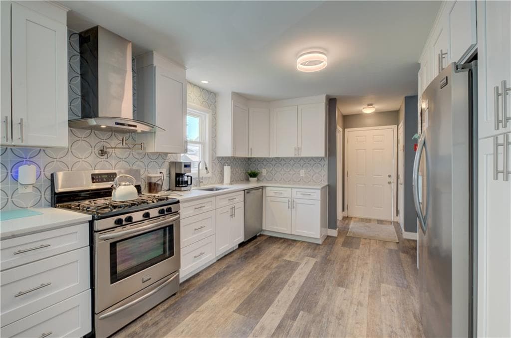 16 Arlington Avenue photo 8