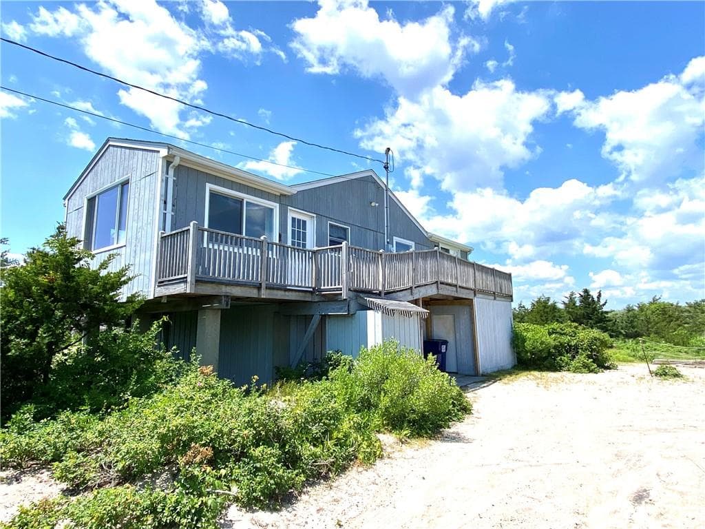 811 Charlestown Beach Road photo 2