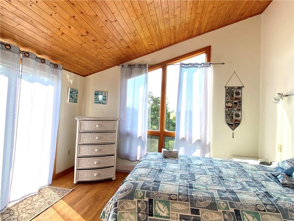 811 Charlestown Beach Road photo 11