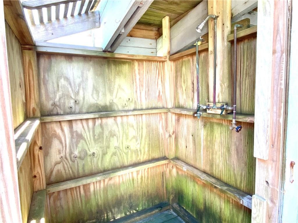 811 Charlestown Beach Road photo 29