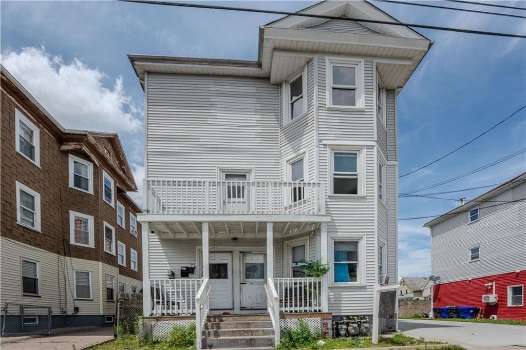 Multi Family at 271 Union Avenue, Providence, photo 4 of 18
