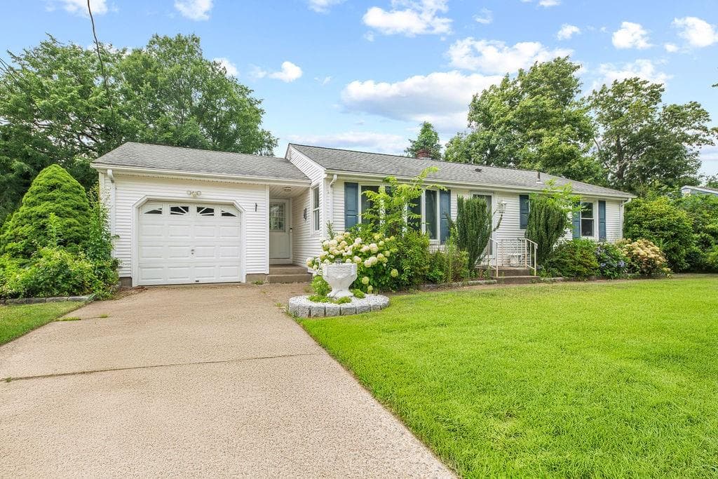 Single Family Residence at 12 Janet Drive, West Warwick, photo 2 of 18