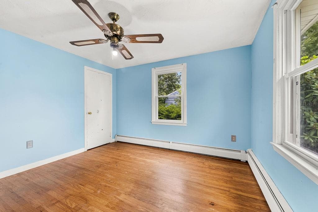 Single Family Residence at 12 Janet Drive, West Warwick, photo 13 of 18