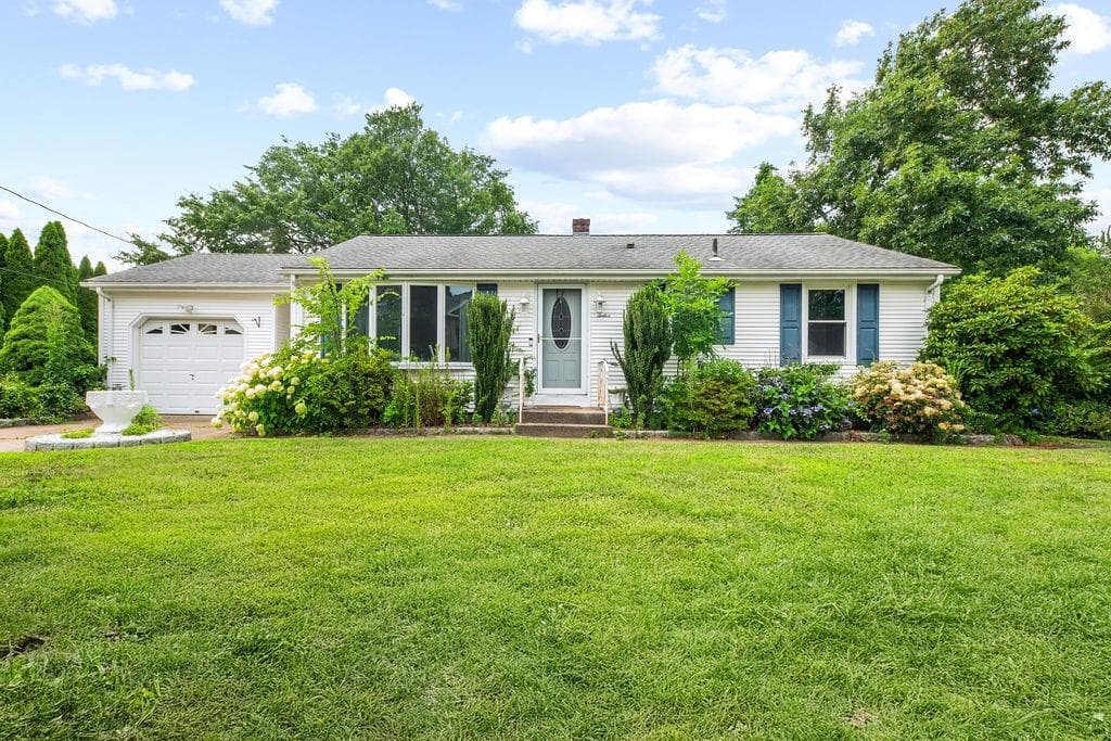 12 Janet Drive