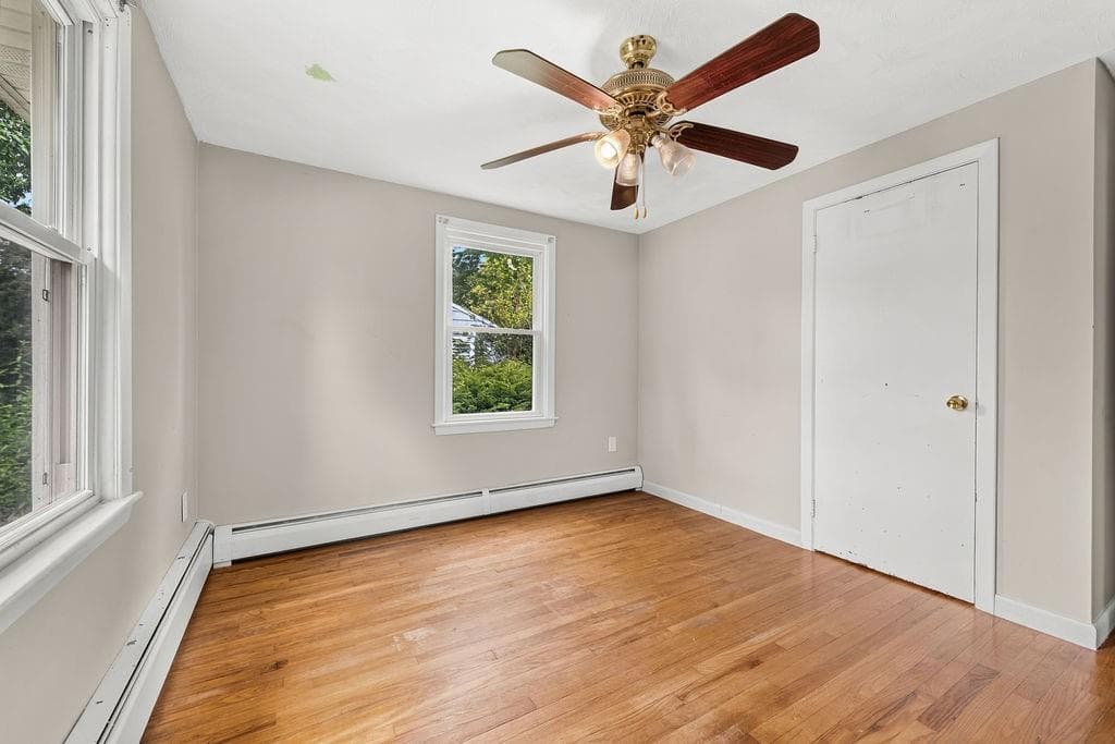Single Family Residence at 12 Janet Drive, West Warwick, photo 14 of 18