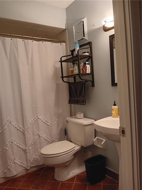 650 East Greenwich Avenue UNIT 3-305 photo 9