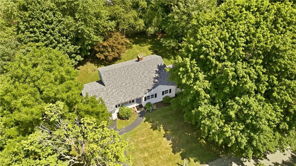 117 Canonchet Drive photo 34