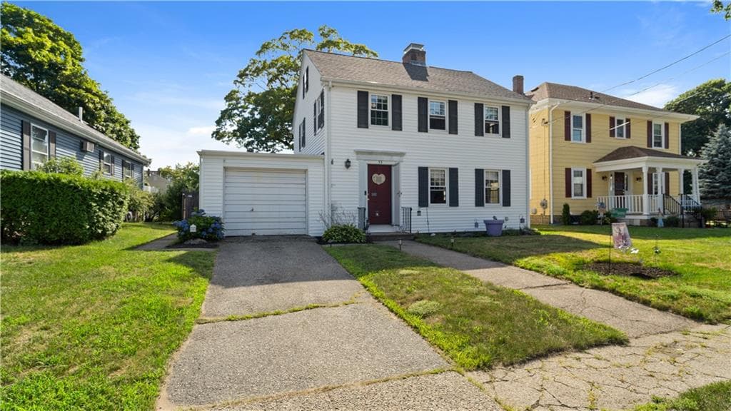 33 Linden Avenue photo 2