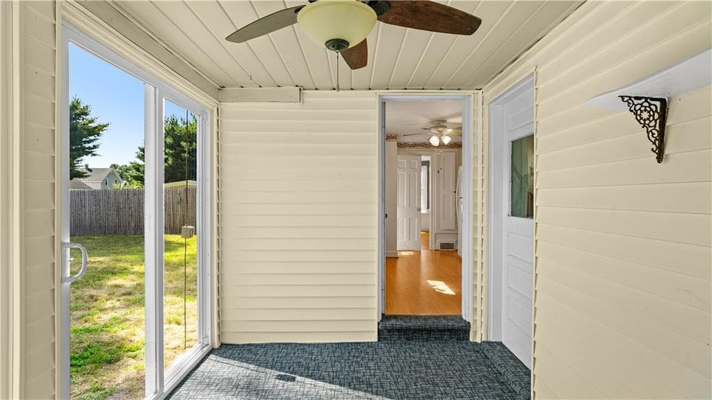 33 Linden Avenue photo 17
