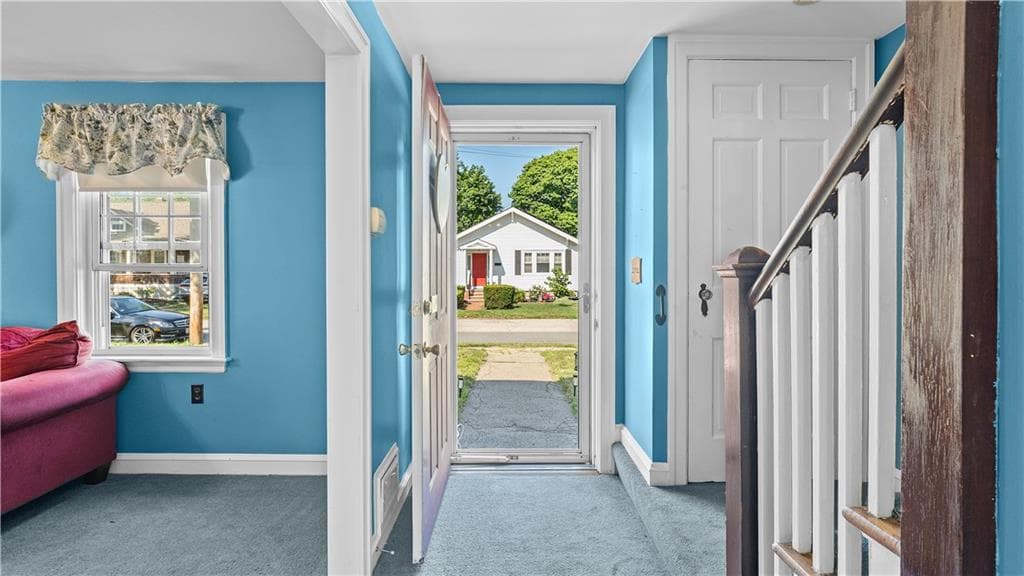 33 Linden Avenue photo 18