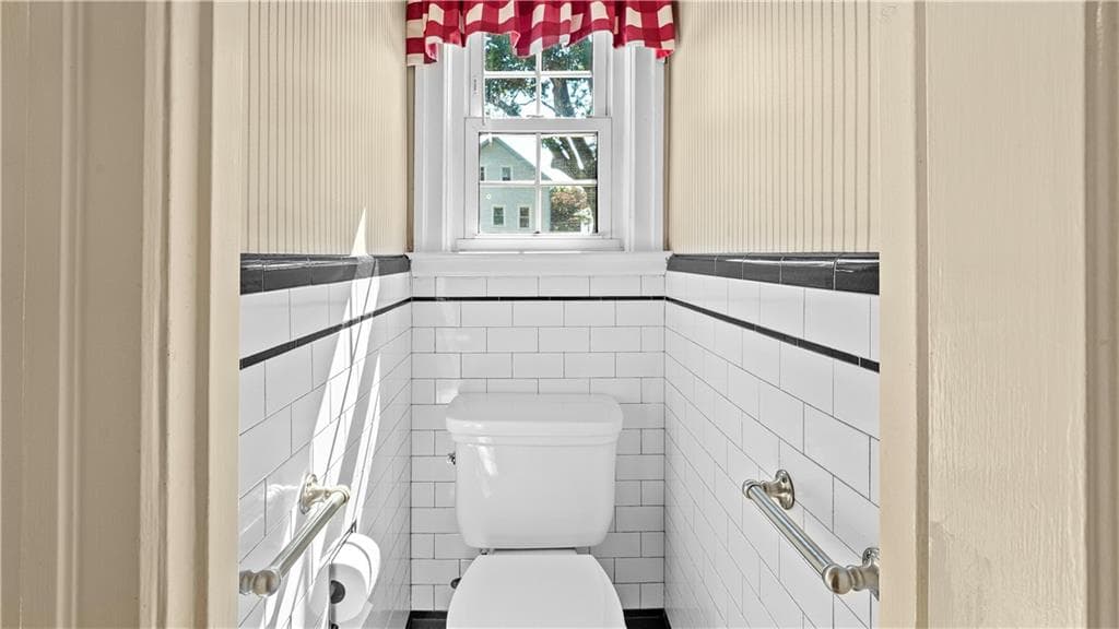 33 Linden Avenue photo 11