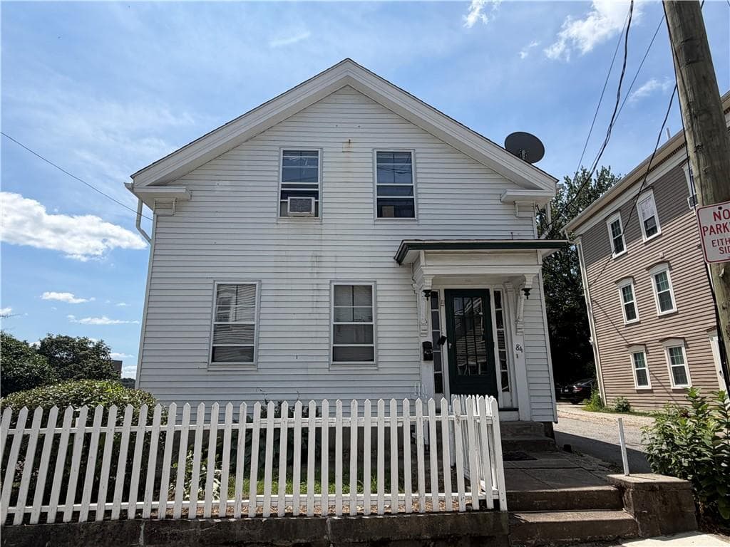 42 84 Church Street photo 13