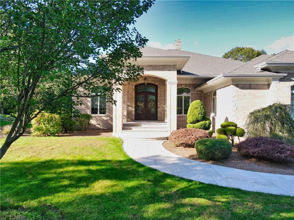 51 W Ridge Drive photo 2
