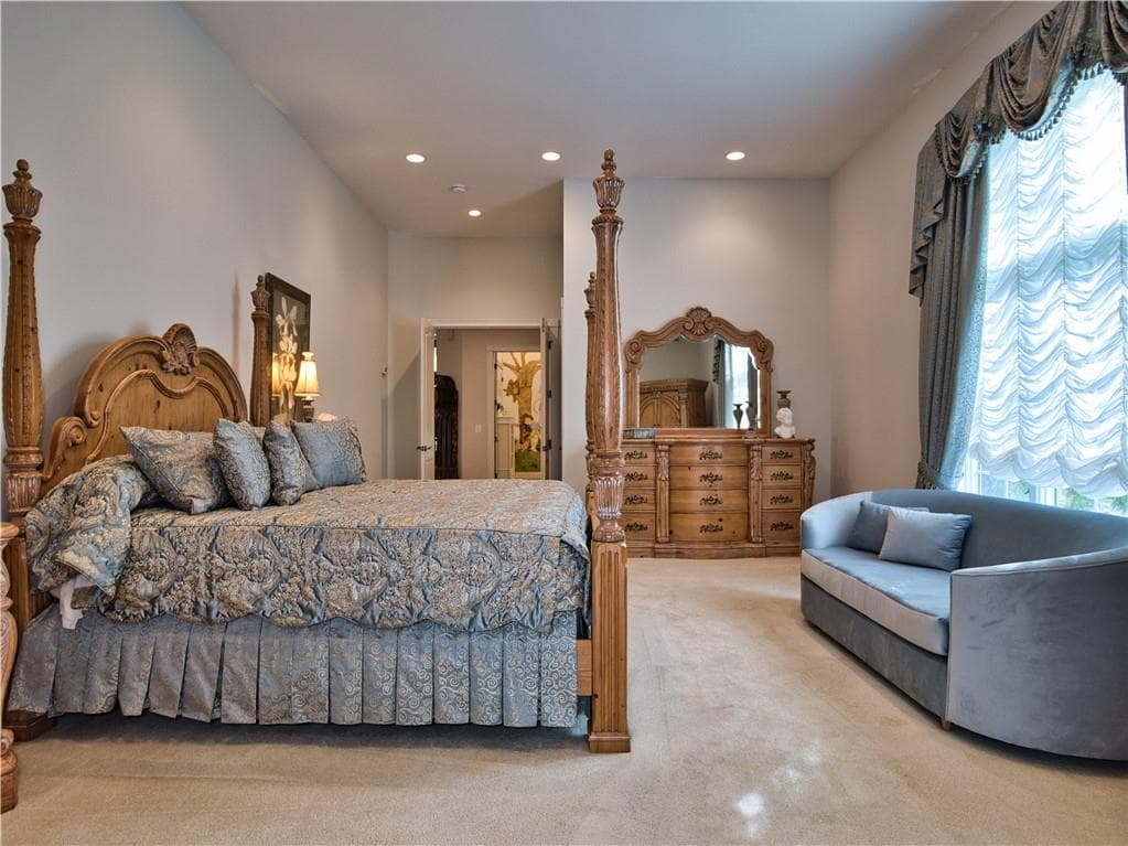 51 W Ridge Drive photo 16