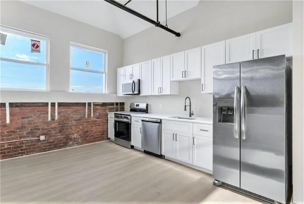 72 Kendrick Avenue photo 3