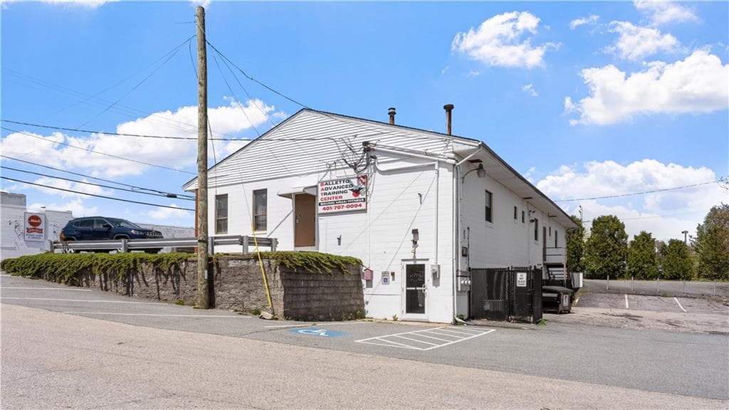 Commercial at 10 Budlong Road, Cranston, photo 3 of 17
