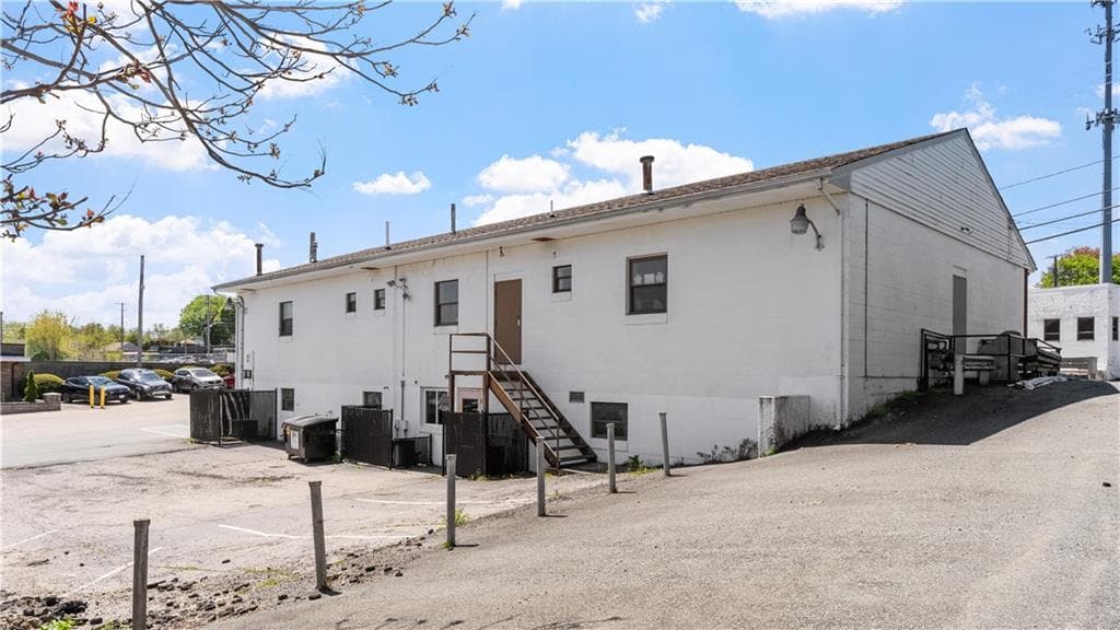 Commercial at 10 Budlong Road, Cranston, photo 5 of 17
