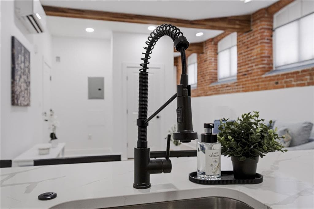 Condominium at 50 Ashburton Street UNIT 1, Providence, photo 8 of 38