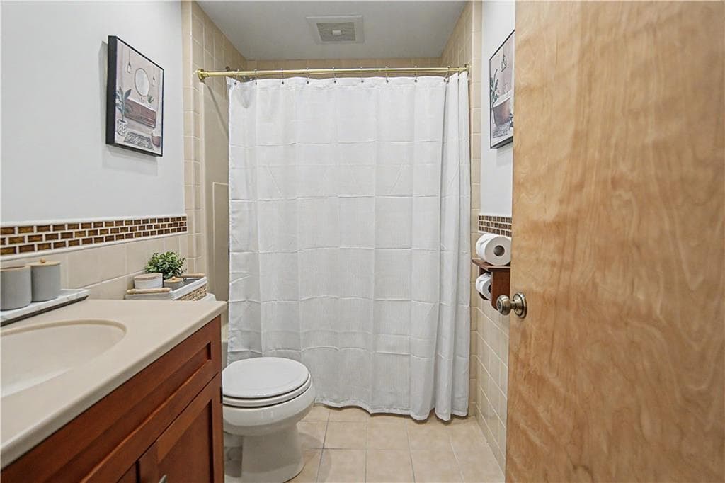 137 A Kingstown Road photo 10
