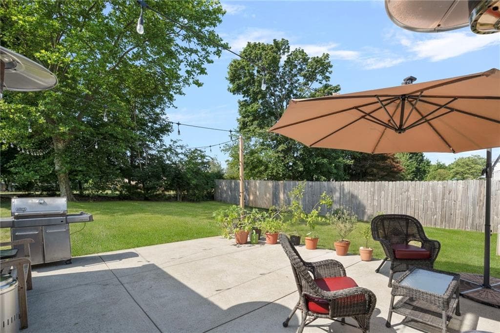 165 Garden City Drive photo 34