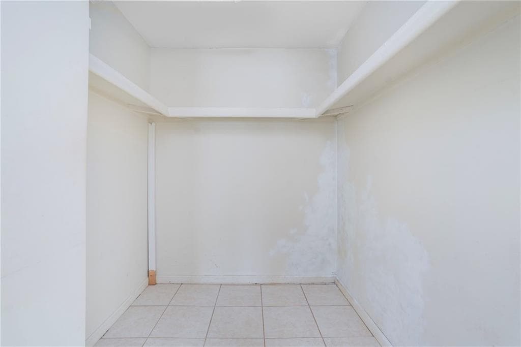 200 Hoffman Avenue UNIT 402 photo 24