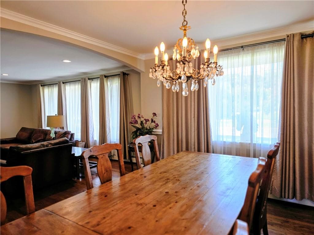 218 Oaklawn Avenue photo 9