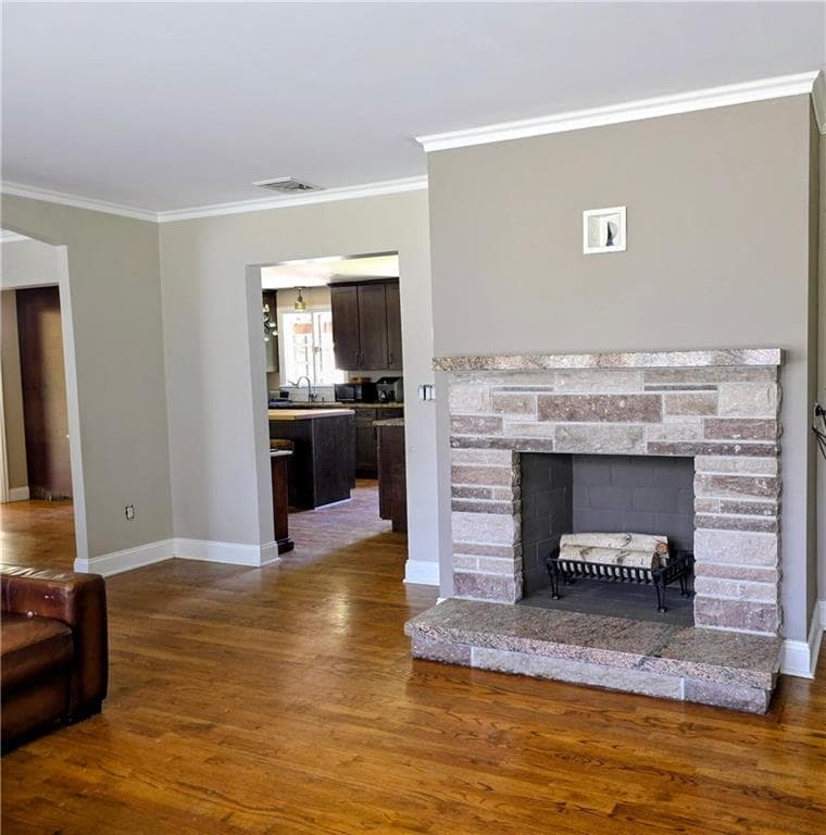 218 Oaklawn Avenue photo 4