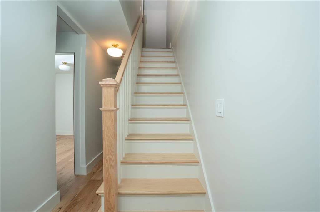 54 56 Grand View Street photo 30