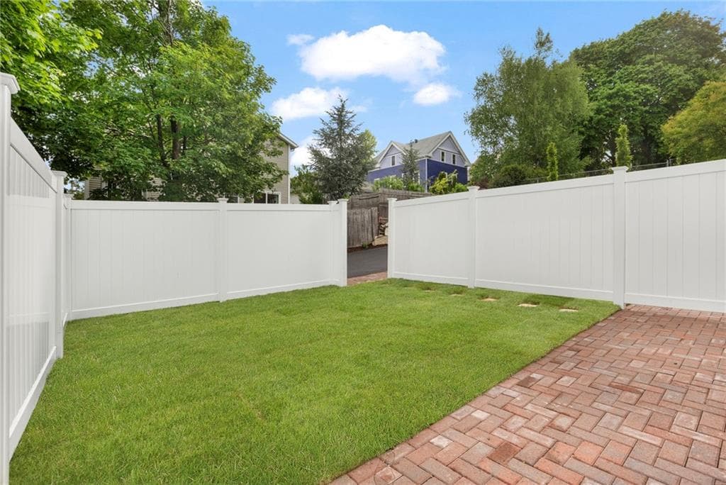 54 56 Grand View Street photo 38