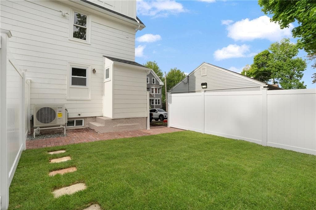 54 56 Grand View Street photo 37