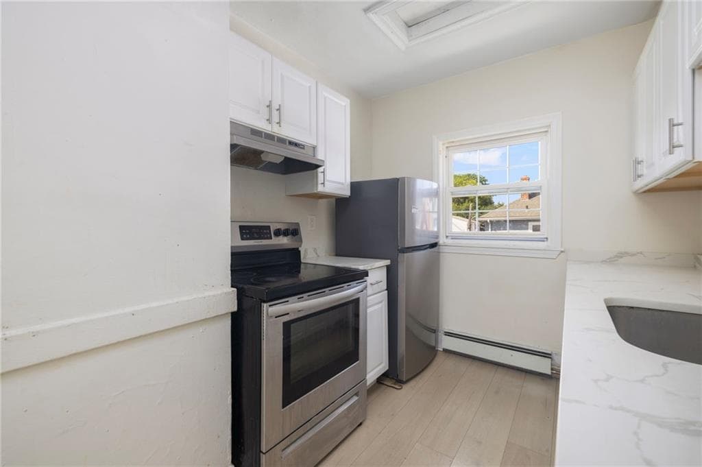 559 Branch Avenue photo 33