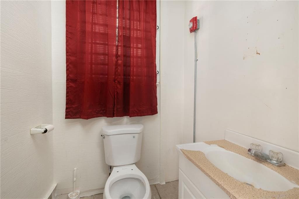 559 Branch Avenue photo 13