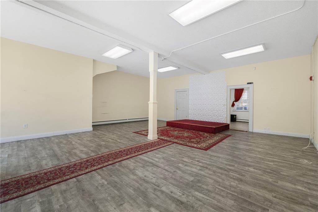559 Branch Avenue photo 9