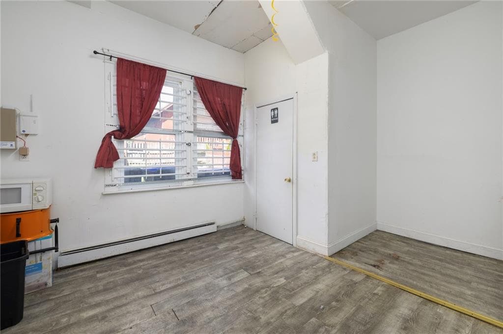 559 Branch Avenue photo 11