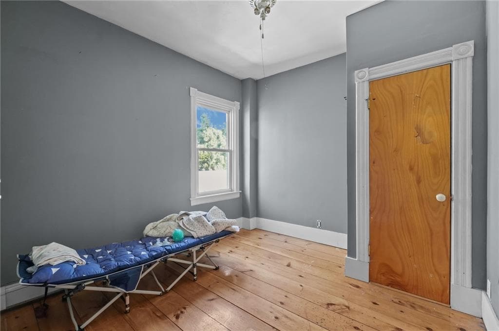 Multi Family at 98 Andem St. Street, Providence, photo 26 of 50