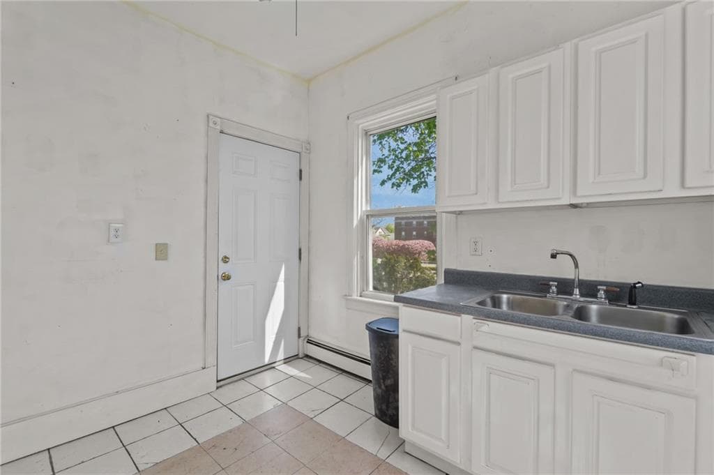 Multi Family at 98 Andem St. Street, Providence, photo 30 of 50