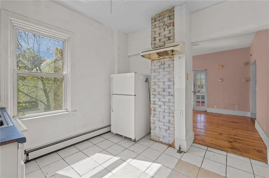 Multi Family at 98 Andem St. Street, Providence, photo 29 of 50