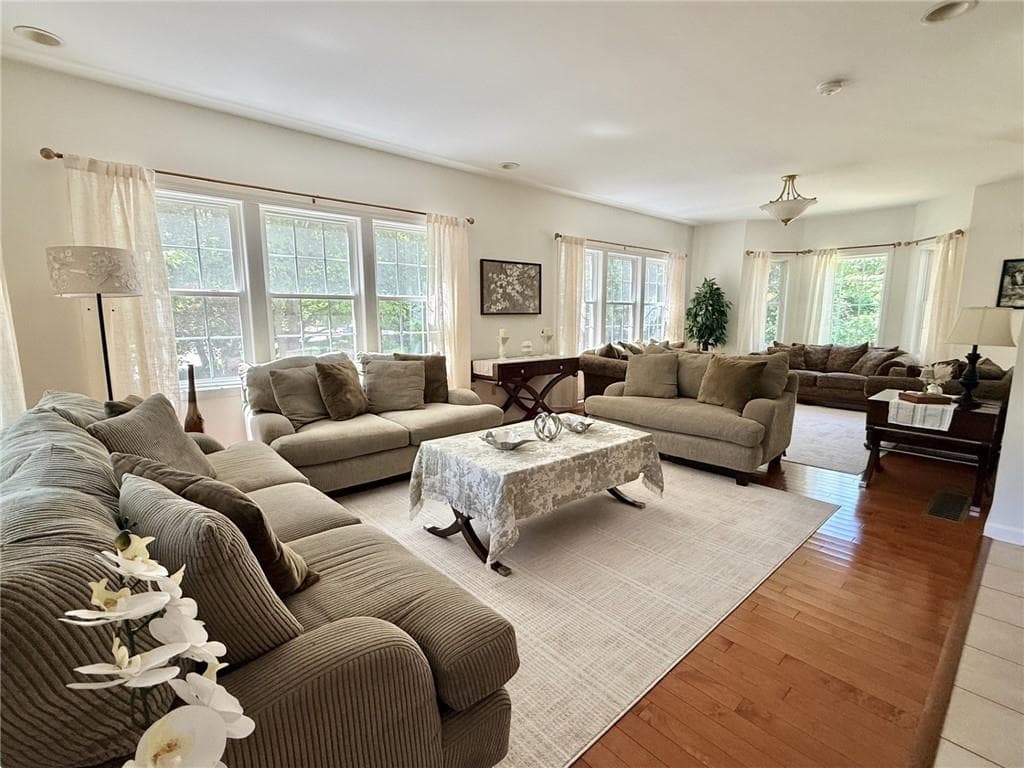 167 Winnapaug Road photo 12