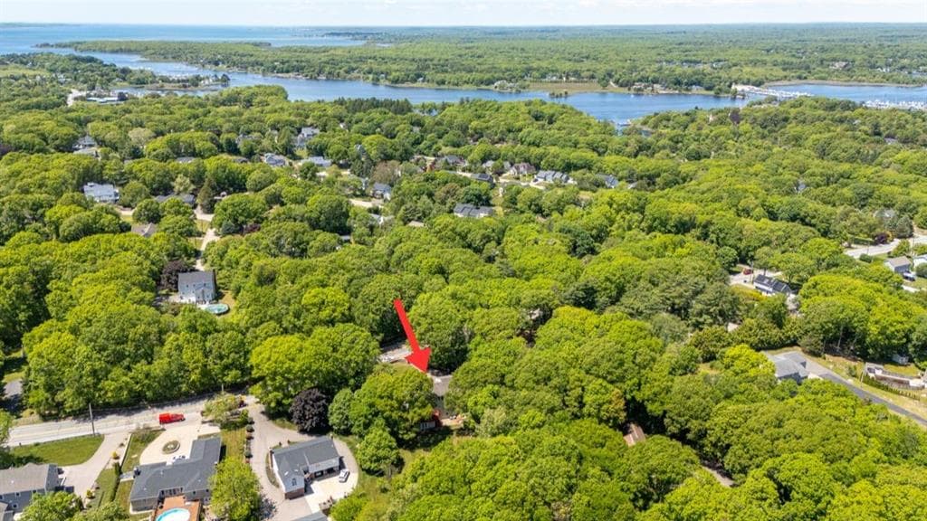 167 Winnapaug Road photo 4