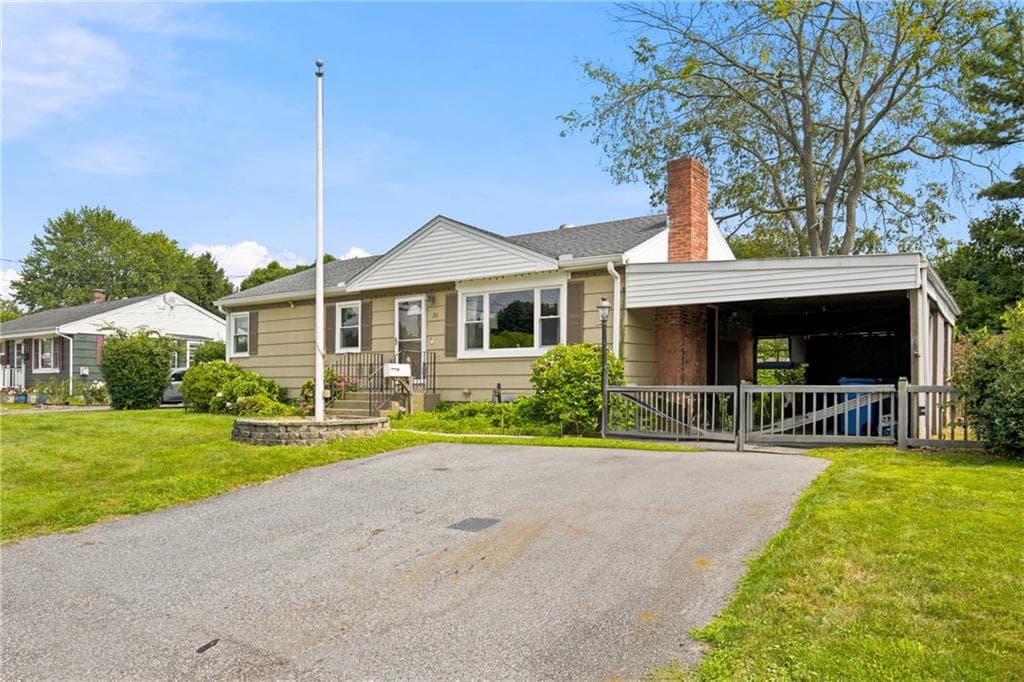 20 Wood Road photo 3
