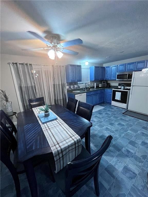 670 Union Avenue UNIT 1 photo 2