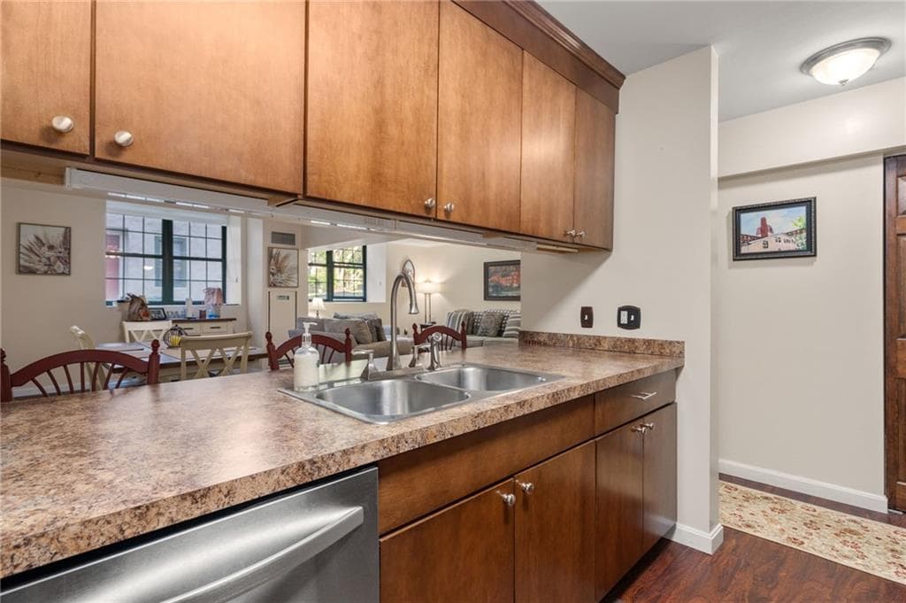 15 Higgins Street UNIT 109 photo 11