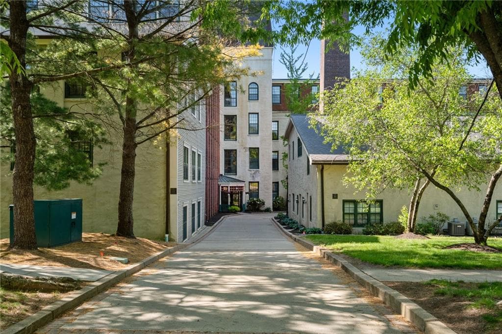 15 Higgins Street UNIT 109 photo 4