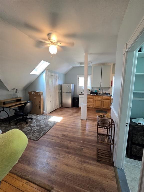 Multi Family at 73 Beacon Avenue, Providence, photo 25 of 36