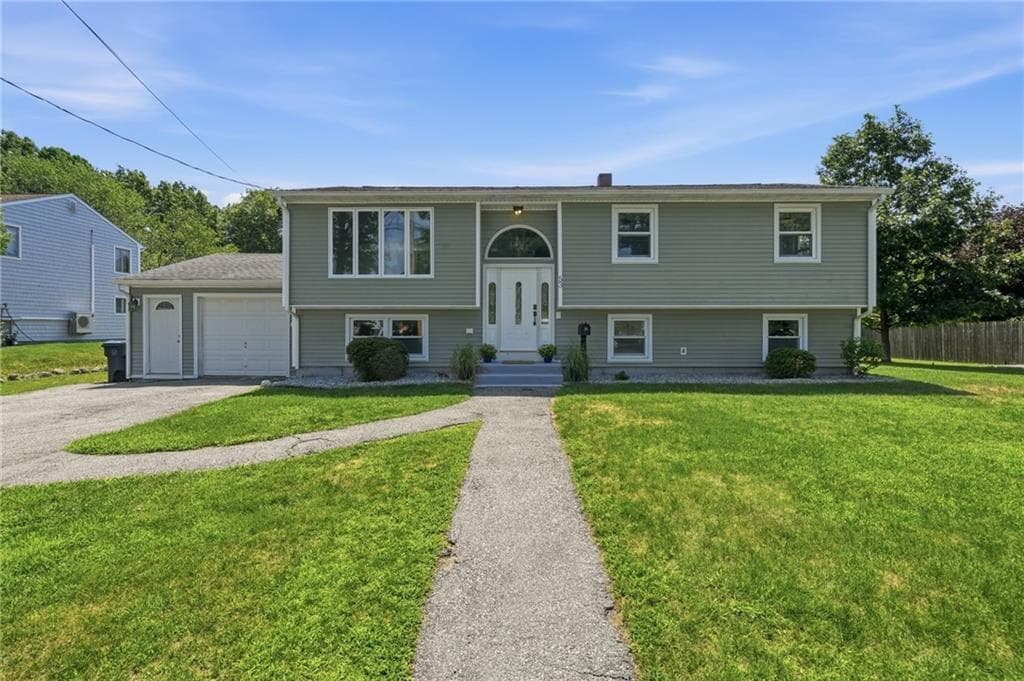Single Family Residence at 53 Buena Vista Avenue, Warwick, photo 3 of 34