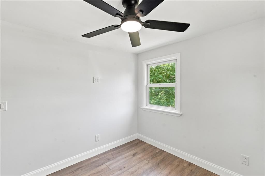 Single Family Residence at 53 Buena Vista Avenue, Warwick, photo 20 of 34