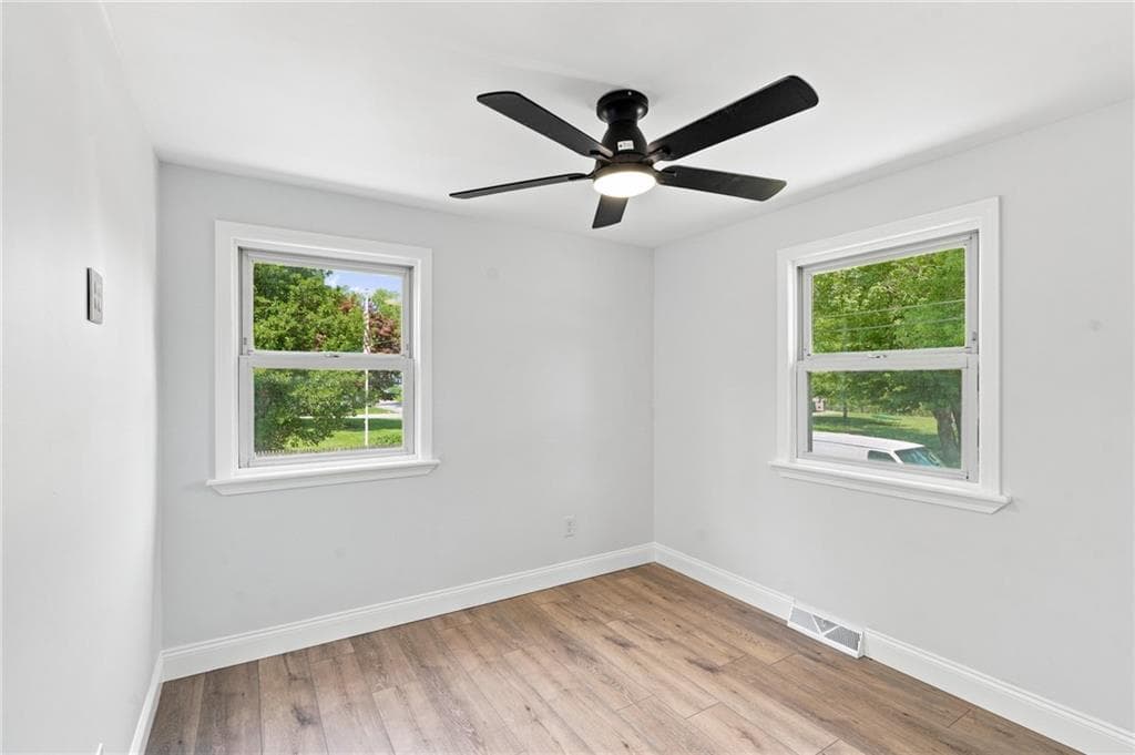 Single Family Residence at 53 Buena Vista Avenue, Warwick, photo 19 of 34